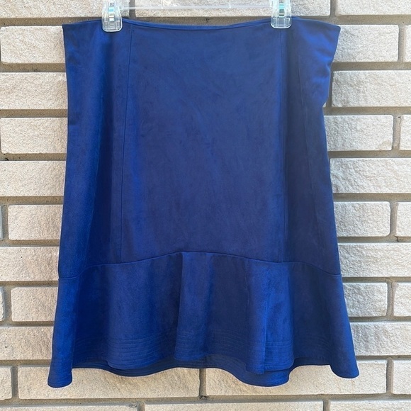 H by Halston Classic Faux Suede Peplum Skirt Sz L - Picture 3 of 12